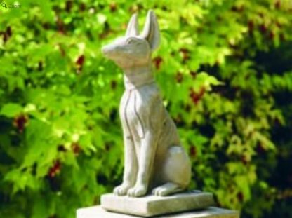 Hund Pharao Hundeskulptur2