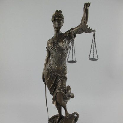 Bronze Figur Justitia