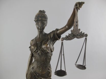 Bronze Figur Justitia2