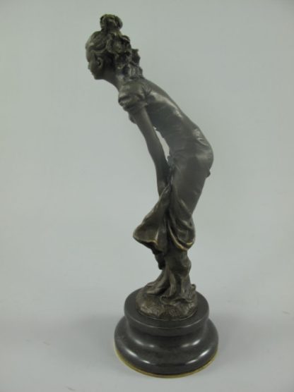 Bronze Figur "Frau - mit langem Kleid" 22x8cm – Bild 3
