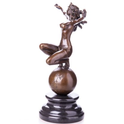 Bronze Figur "Lady - auf Weltkugel" 25cm – Bild 3