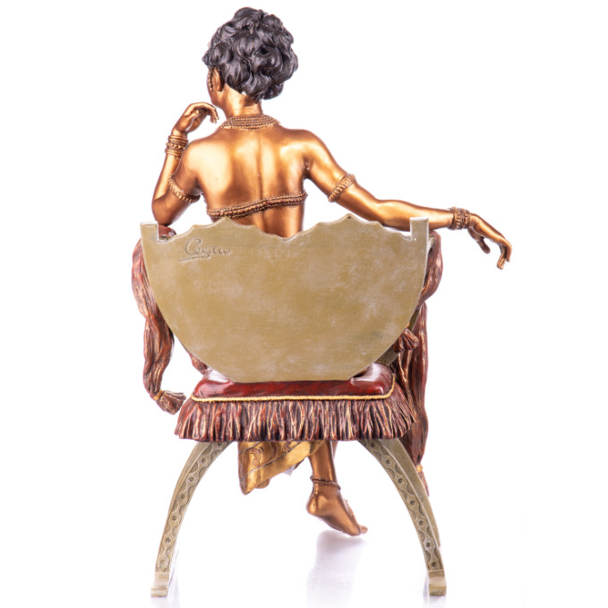 Farbige Art Deco Bronzefigur Tänzerin auf Sessel 47cm3 Farbige Bronze Figur "Art Deco Tänzerin auf Sessel" 47cm – Bild 3