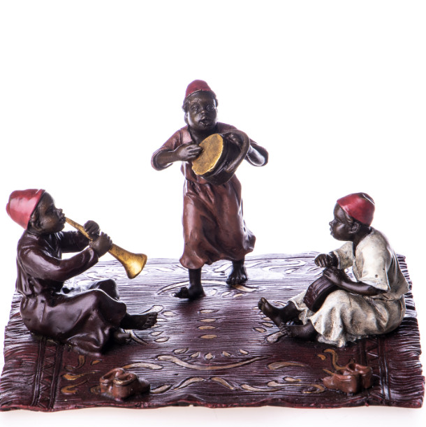 Farbige Bronzefigur Musizierende Kinder Wiener Art Farbige Bronzefigur Musizierende Kinder Wiener Art
