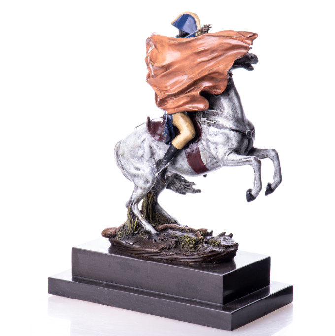 Farbige Bronzefigur Militär Napoleon mit Pferd 31cm2 Farbige Bronzefigur Militär Napoleon mit Pferd 31cm2