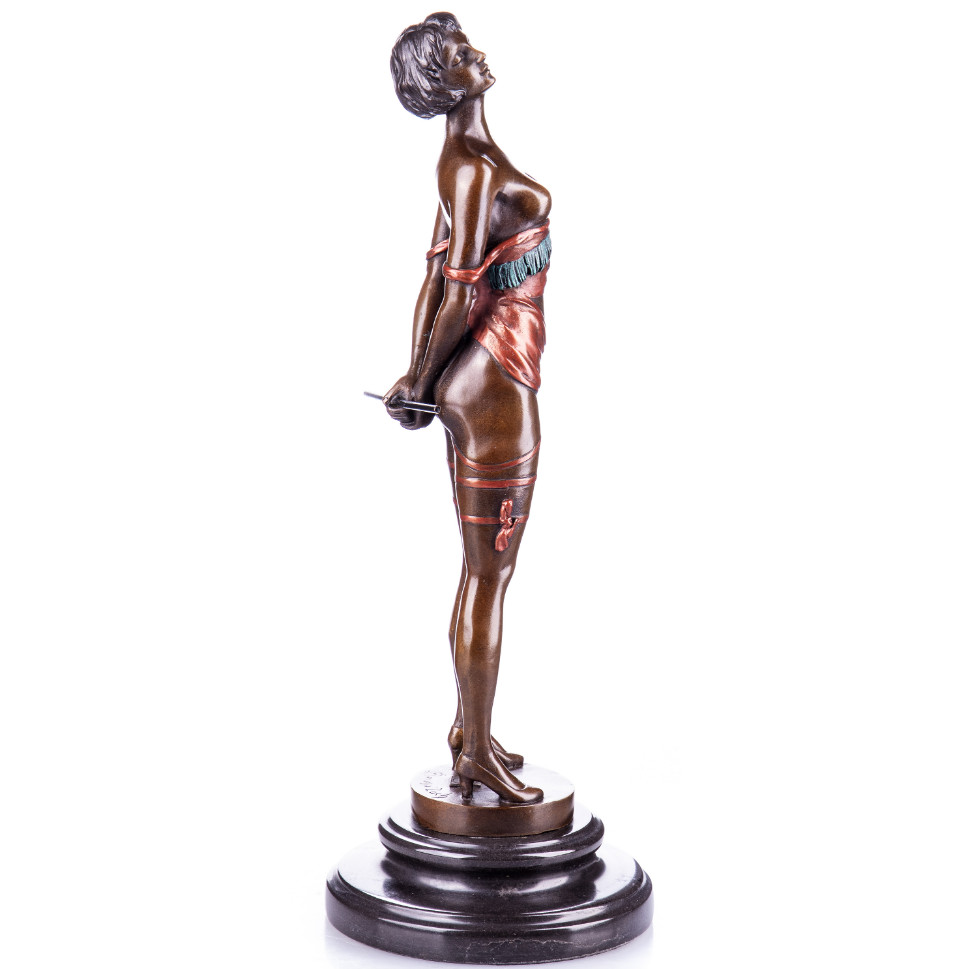 Farbige Bronze Figur Weiblicher Akt Domina 36x14x14cm2 Farbige Bronze Figur Weiblicher Akt Domina 36x14x14cm2