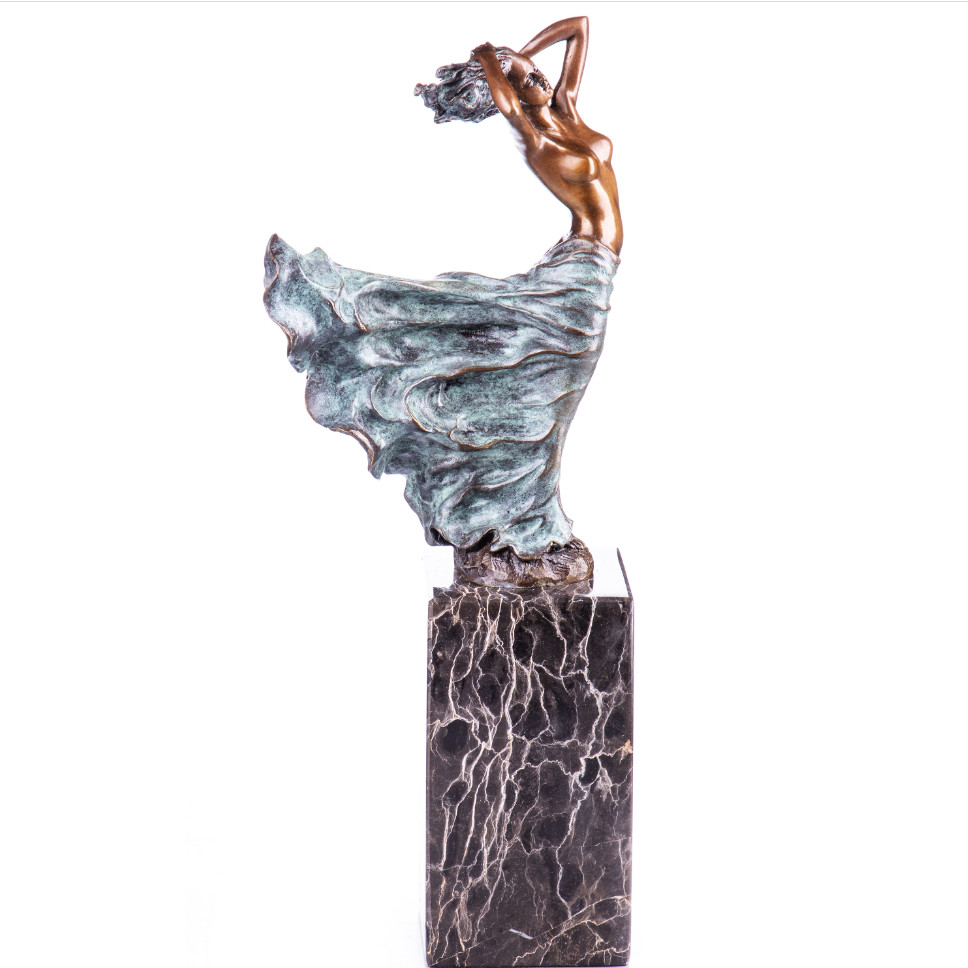 Farbige Bronze Figur Weiblicher Akt mit Tuch 32x13x7cm2 Farbige Bronze Figur Weiblicher Akt mit Tuch 32x13x7cm2