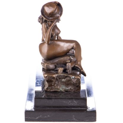 Erotische Bronzefigur "Weiblicher Akt auf Schreibtisch" 19x23x12cm – Bild 3