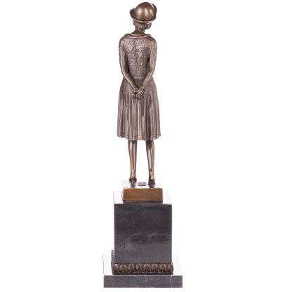Art Deco Bronzefigur Frau mit Hut 41x12x12cm3 416x416 - Art Deco Bronzefigur "Frau mit Hut" 41x12x12cm