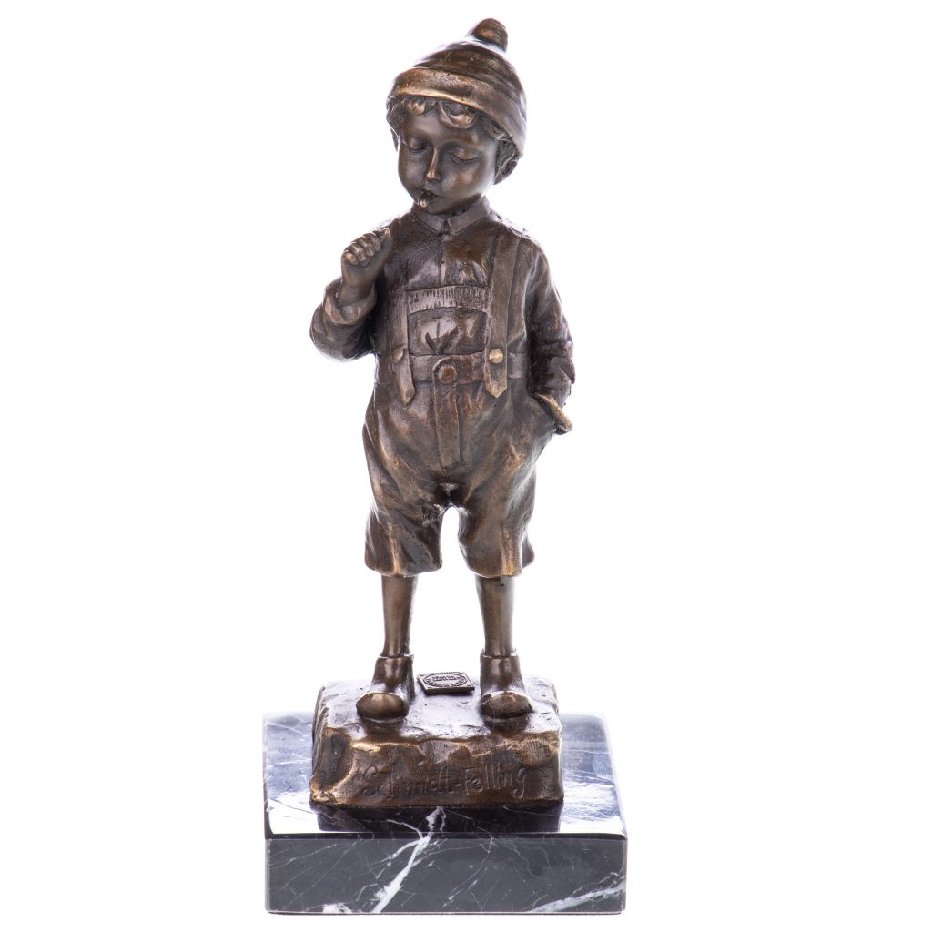 Bronze Figur Junge mit Cigarette nach Schmidt-Felling 21x8x8cm