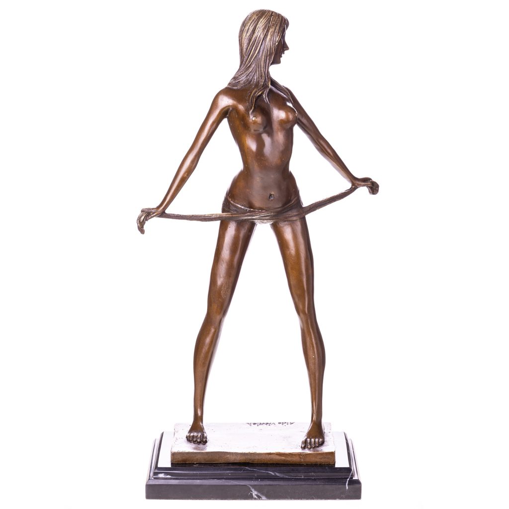 Erotische-Bronzefigur-weiblicher-Akt-49x25x14cm