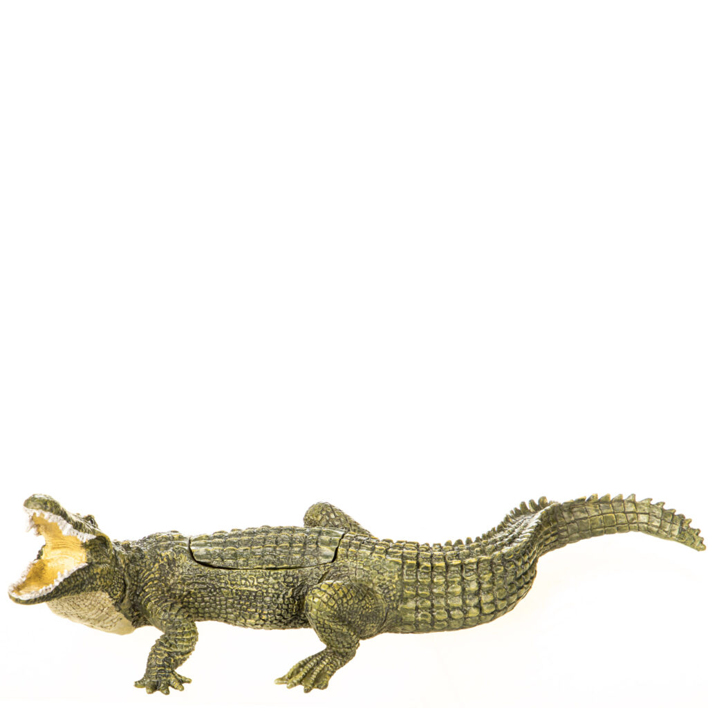 Farbige Bronzefigur Wiener Art Krokodil mit Frau 6x21x8cm Farbige-Bronzefigur-Wiener-Art-Krokodil-mit-Frau-6x21x8cm